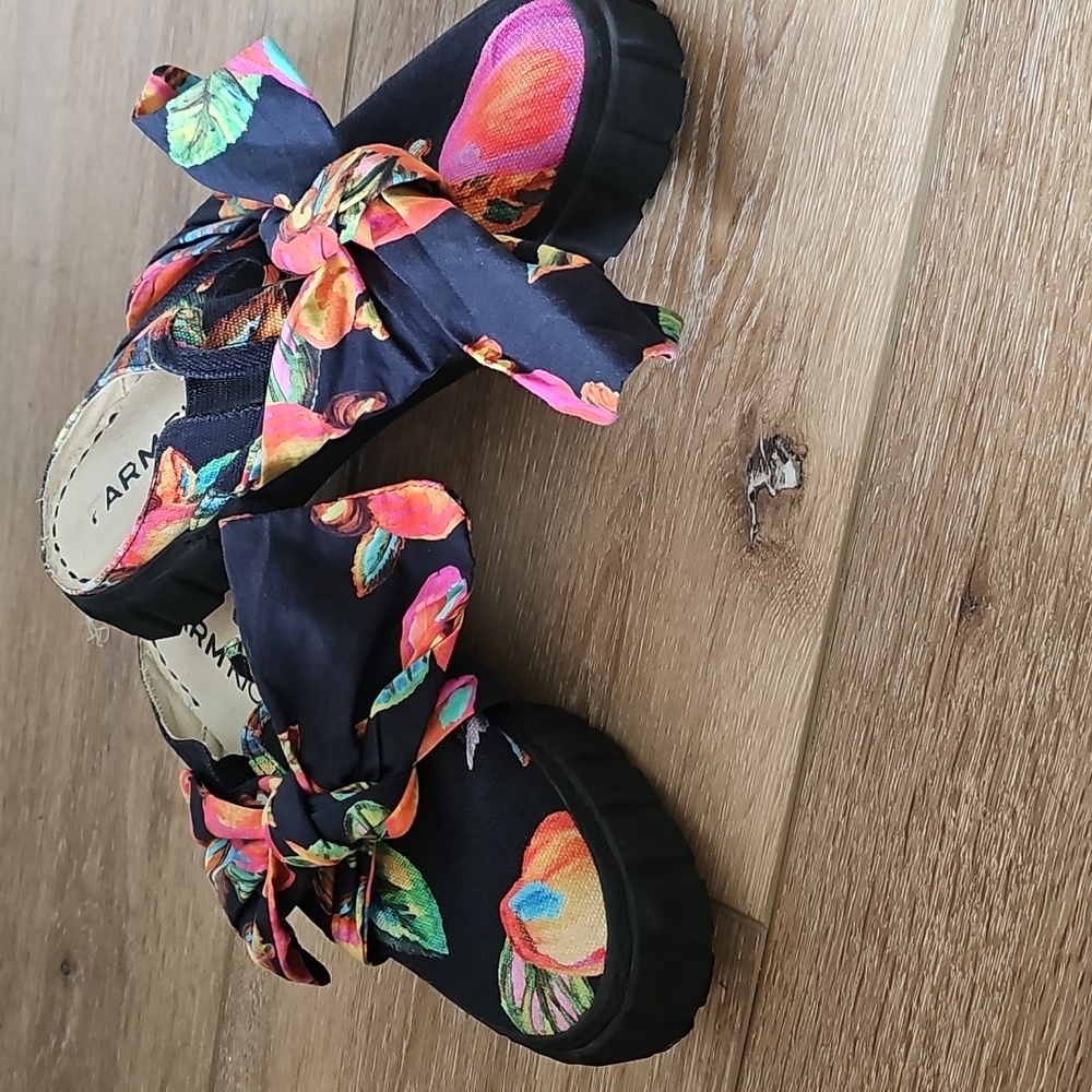FARM Rio Black Floral Bow Mules